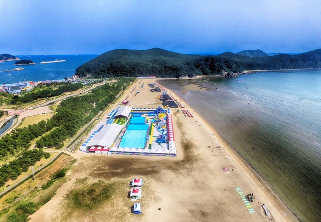 Các bãi biển đẹp nhất tại Busan, Hàn Quốc mà du khách không nên bỏ lỡ- Ảnh 4.