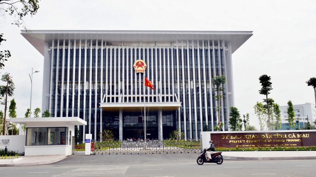 Chủ tịch UBND tỉnh Cà Mau chỉ đạo Sở Y tế và BHXH tỉnh tăng cường thực hiện phòng chống gian lận, trục lợi quỹ BHYT