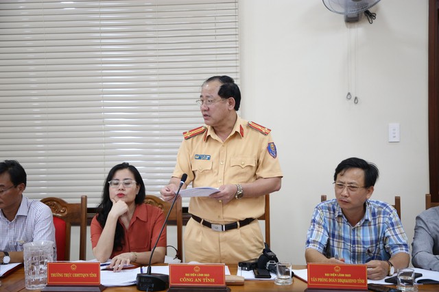 Thượng tá Hoàng Văn Trung, Trưởng phòng CSGT Công an tỉnh Quảng Trị cho rằng việc phân luồng có căn cứ khoa học nhưng lại không căn cứ vào thực tiễn