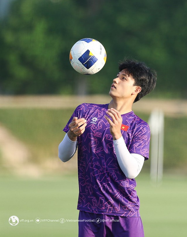 Trung vệ Lương Duy Cương là cầu thủ hiếm hoi đá chính đủ 3 trận cho U.23 Việt Nam
