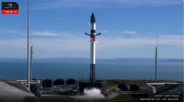 Tên lửa không gian của Rocket Lab cất cánh từ sân bay vũ trụ ở Mahia, New Zealand, mang theo vệ tinh nano đầu tiên của Hàn Quốc vào ngày 24.4.2024