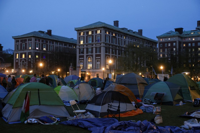 Lều của người biểu tình tại Đại học Columbia (New York, Mỹ) hôm 23.4