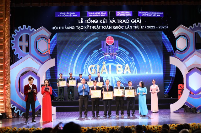PC Quảng Trị đạt giải nhì Hội thi Sáng tạo Kỹ thuật toàn quốc lần thứ 17- Ảnh 2.