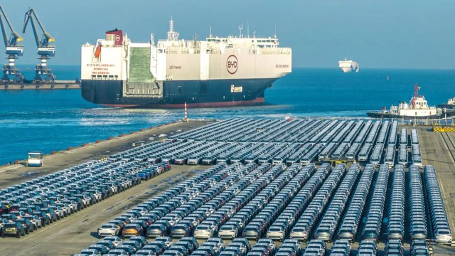 Các hãng xe Trung Quốc biến bến cảng ở châu Âu thành bãi đậu xe