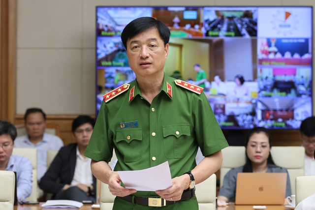 Thượng tướng Nguyễn Duy Ngọc, Thứ trưởng Bộ Công an, phát biểu tại cuộc họp
