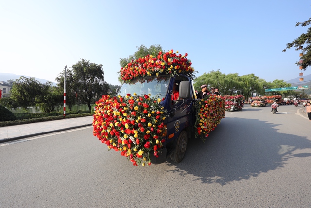 Sa Pa tổ chức Lễ hội Hoa hồng Fansipan quy mô kéo dài hơn 2 tháng- Ảnh 3.