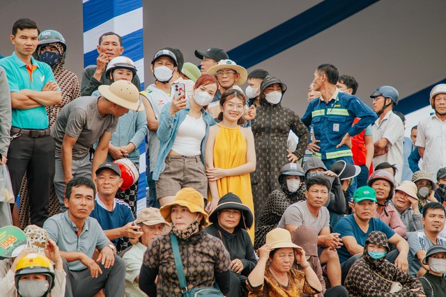 Tay đua 10 tỉnh, thành về Quảng Bình dự giải đua thuyền quốc gia- Ảnh 3.