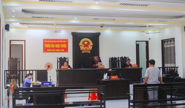 Bị cáo Huỳnh Tấn Phát tại phiên tòa phúc thẩm