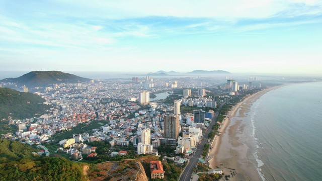 Vũng Tàu - thành phố biển một thuở xa xưa người ta hay rủ nhau vào mỗi cuối tuần “đi Cấp tắm biển”