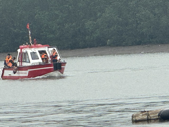 4 người mất tích do lật thuyền ở Quảng Ninh - Ảnh 2.