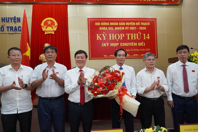 Quảng Bình: Ông Hoàng Minh Thái làm Chủ tịch UBND H.Bố Trạch- Ảnh 1.