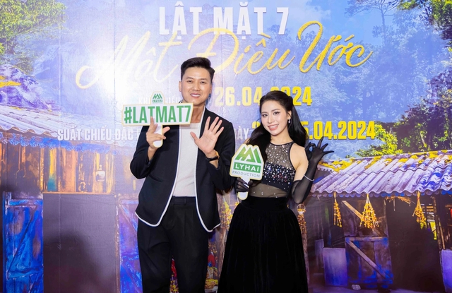 Quách Ngọc Tuyên và Lê Tín vào vai vợ chồng trong phim Lật mặt 7