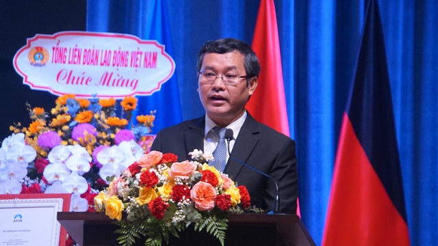 Thứ trưởng Bộ GD-ĐT Nguyễn Văn Phúc