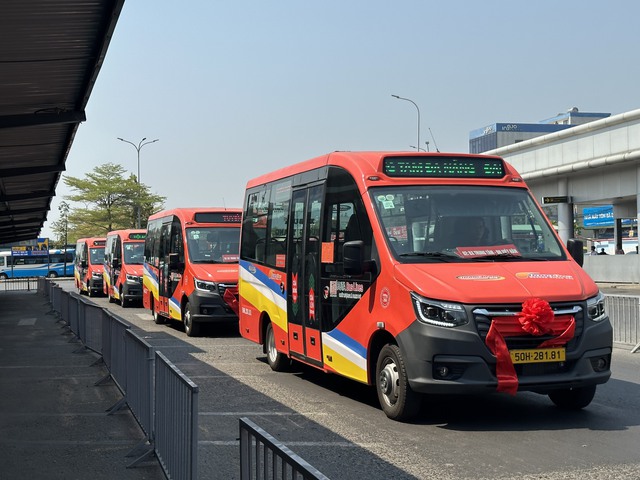 Mở tuyến xe buýt chất lượng cao kết nối du lịch Đà Nẵng - Hội An - Tam Kỳ- Ảnh 3.