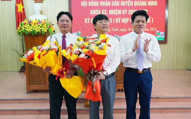 Quảng Bình: Bầu Chủ tịch HĐND, UBND tại 2 huyện Quảng Trạch và Quảng Ninh- Ảnh 2.