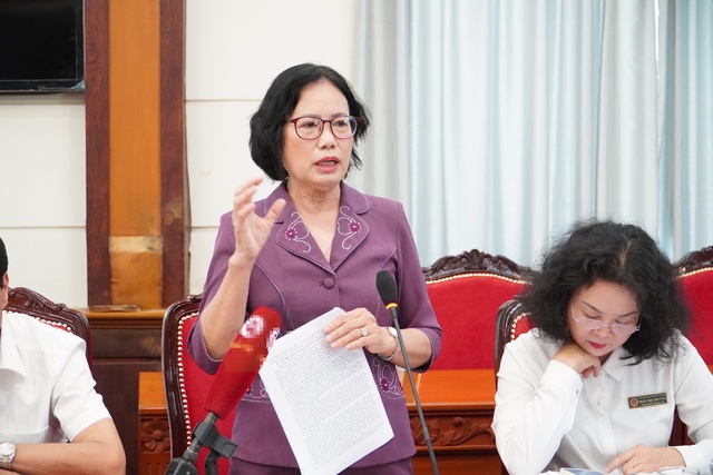 bà Ung Thị Xuân Hương, Phó chủ tịch Hội Luật Gia TP.HCM (nguyên Chánh án TAND TP.HCM)