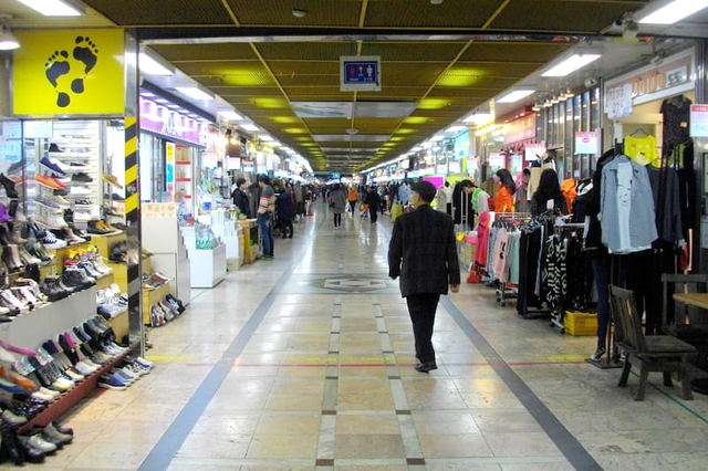 Du lịch đảo Jeju, Hàn Quốc tham khảo ngay các khu mua sắm sau để chọn quà- Ảnh 3.