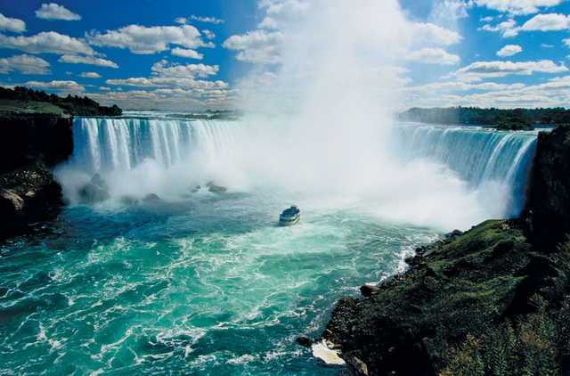 'Đã mắt' khi ngắm nhìn 5 thác nước hùng vĩ tại Canada- Ảnh 1.