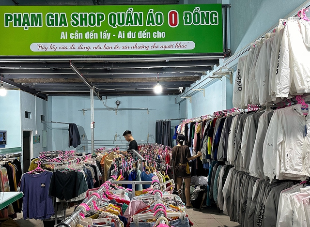 Cửa hàng nằm ở số 58/3 Lương Thế Vinh (Q.Tân Phú)