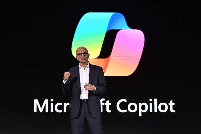 CEO Microsoft thăm Indonesia, công bố đầu tư 1,7 tỉ USD- Ảnh 2.
