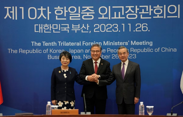 Trung - Nhật - Hàn sắp tổ chức hội nghị thượng đỉnh ba bên vào tháng 5- Ảnh 1.