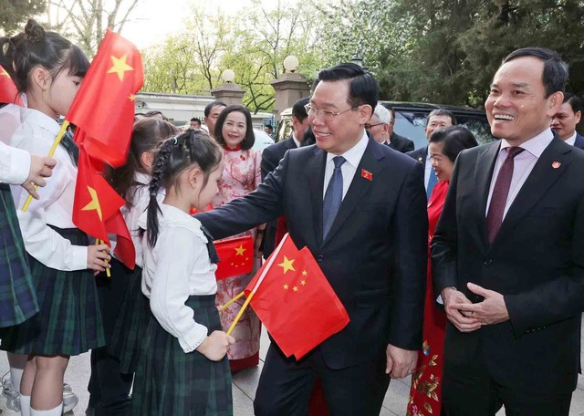 Cầu nối cho quan hệ hữu nghị Việt Nam - Trung Quốc- Ảnh 2.