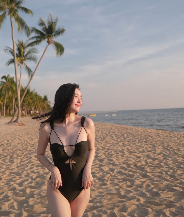 Ngắm sao Việt trổ tài diện bikini một mảnh đón hè- Ảnh 5.