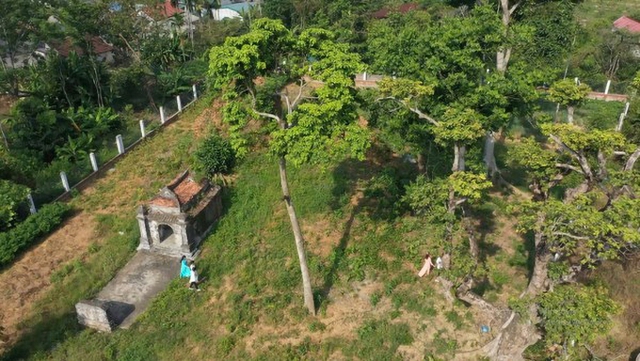 Hiện trạng khu vực di tích tháp đôi Liễu Cốc tại thôn Bàu Tháp, P.Hương Xuân, TX.Hương Trà, Thừa Thiên-Huế