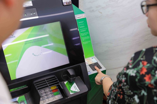 Vietcombank cung cấp nhiều dịch vụ ngân hàng số, mang đến nhiều trải nghiệm và tiện ích cho khách hàng