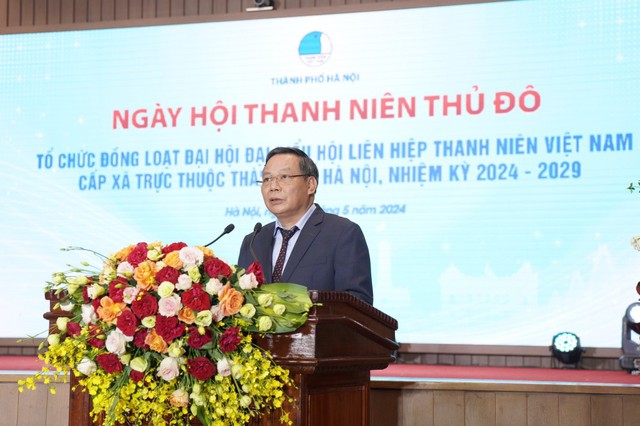 Ông Nguyễn Văn Phong phát biểu tại ngày hội