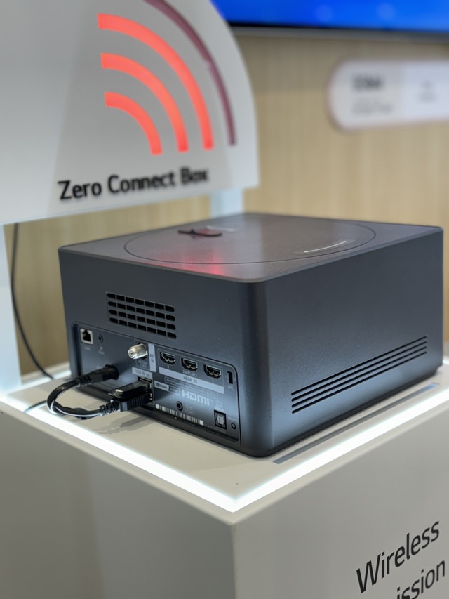 Zero Connect Box chính là vũ khí đằng sau sức mạnh của LG OLED evo M4