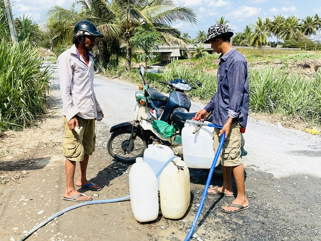 Người dân Nam bộ ngóng mưa từng ngày- Ảnh 3.