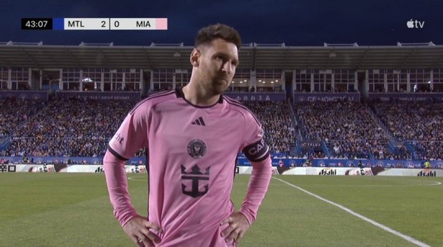 The situation where Messi criticized MLS regulations right in front of television cameras