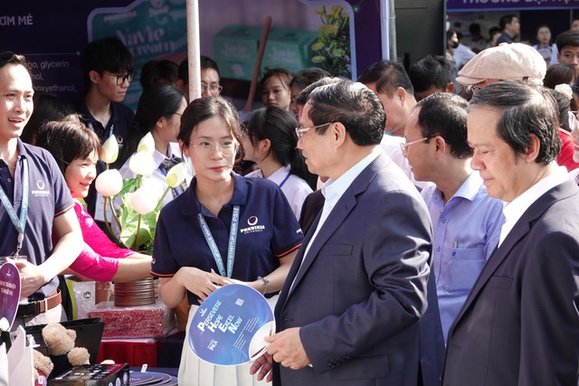 Thủ tướng Phạm Minh Chính: Khởi nghiệp cần sự đam mê, quyết tâm, kiên trì, dũng cảm- Ảnh 4.