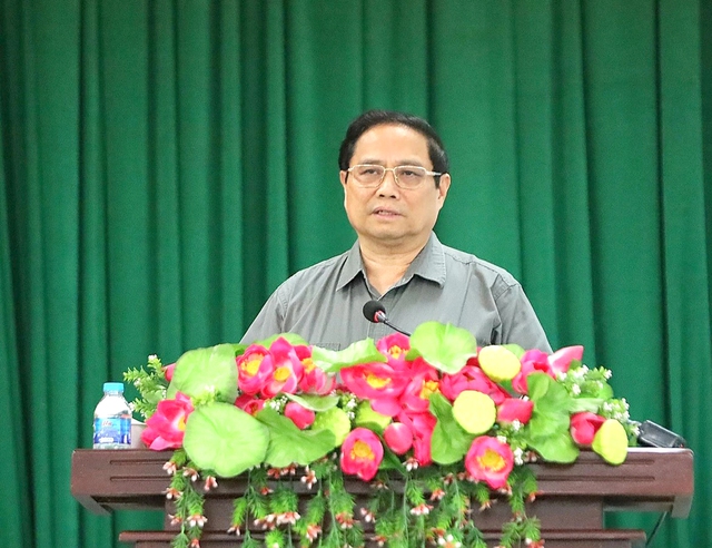 Thủ tướng Phạm Minh Chính tại buổi tiếp xúc cử tri TP.Cần Thơ