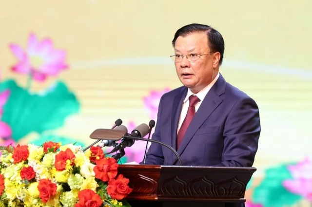 Bí thư Thành ủy Hà Nội Đinh Tiến Dũng phát biểu tại lễ kỷ niệm