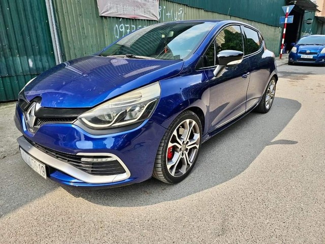 Renault Clio RS đời 2014 rao bán với giá hơn 500 triệu đồng