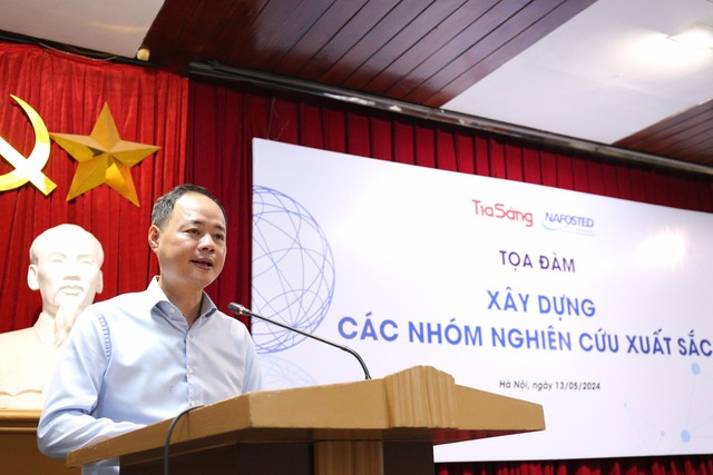 Ông Trần Hồng Thái, Thứ trưởng Bộ KH-CN, cho rằng đầu tư, tài trợ của Nhà nước cho nghiên cứu khoa học theo hướng tập trung phát triển các nhóm nghiên cứu mạnh