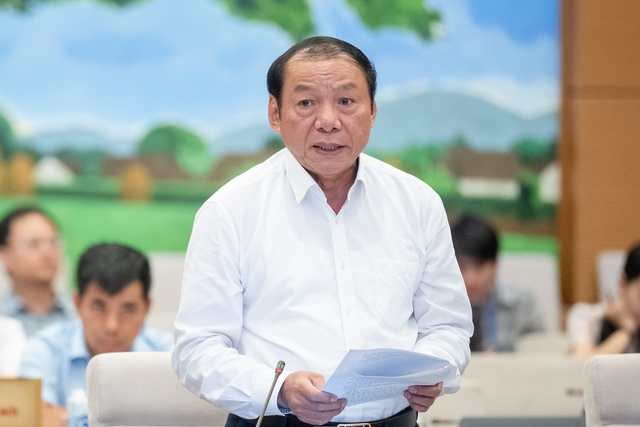 Bộ trưởng VH-TT-DL Nguyễn Văn Hùng