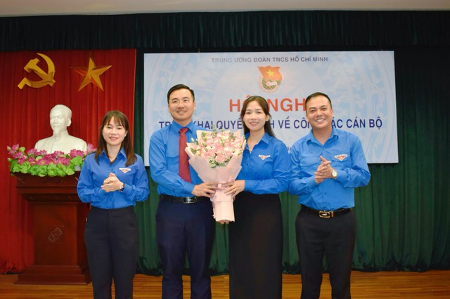 Tỉnh đoàn Tuyên Quang chúc mừng anh Nguyễn Nhất Linh