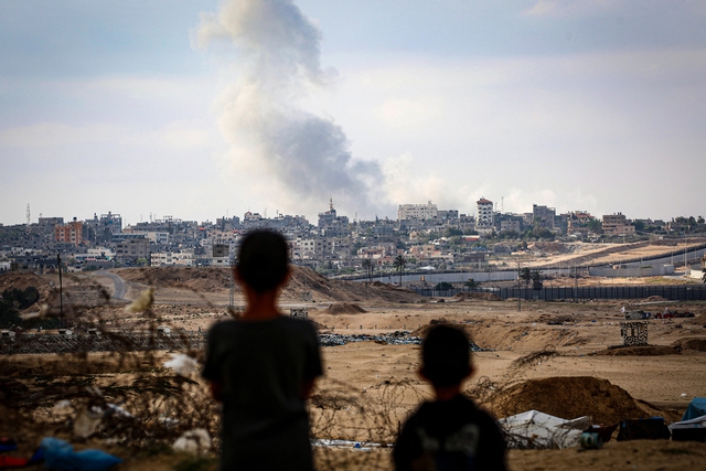 Israel tiếp tục 'cày xới' Gaza giữa bế tắc đàm phán- Ảnh 1.