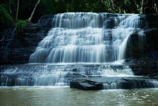 Tận hưởng không khí tươi mát tại 5 thác nước đẹp bậc nhất Tây Nguyên- Ảnh 4.