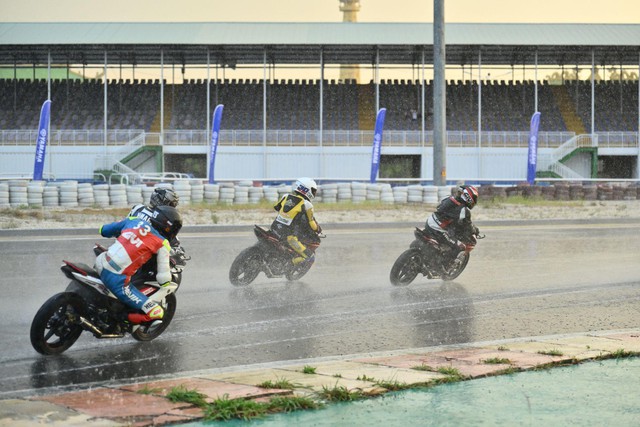 Bùng nổ đam mê cùng Yamaha Racing Institute of Vietnam 2024 tại Trường đua Đại Nam- Ảnh 2.
