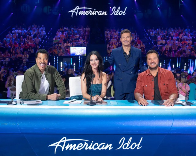 Katy Perry lần đầu chia sẻ rằng cô sẽ rời khỏi American Idol khi xuất hiện trên show thực tế Jimmy Kimmel live phát sóng vào giữa tháng 2 vừa qua