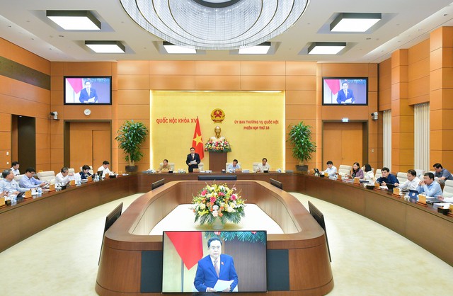 Phó chủ tịch Thường trực QH Trần Thanh Mẫn phát biểu bế mạc phiên họp 33 của UBTVQH