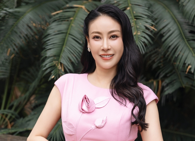 Cuộc sống bình yên của Hoa hậu Hà Kiều Anh ở tuổi 48- Ảnh 1.