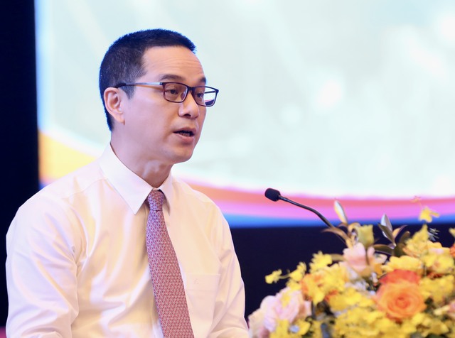 PGS-TS Tạ Minh Tuấn phát biểu tại hội thảo