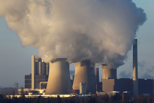 Quang cảnh nhà máy điện than Weisweiler của công ty tiện ích RWE (Đức) ở Weisweiler Đức, ngày 17.1.2023.