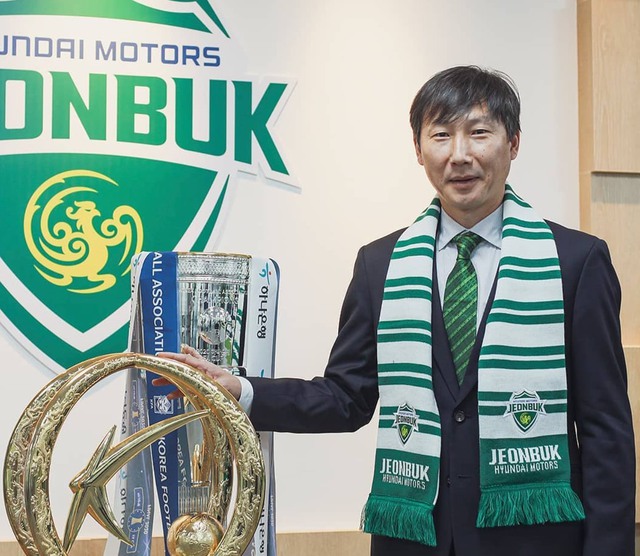 HLV Kim Sang-sik rất thành công cùng CLB Jeonbuk Hyundai Motors