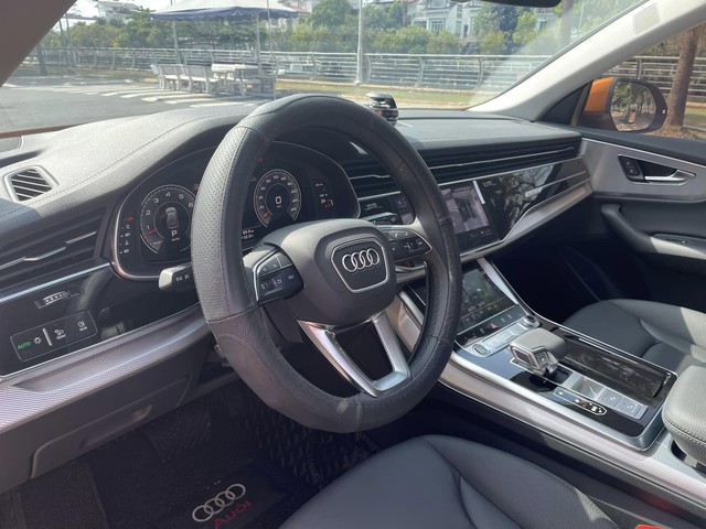 Khoang nội thất Q8 thiết kế đặc trưng của Audi thế hệ mới